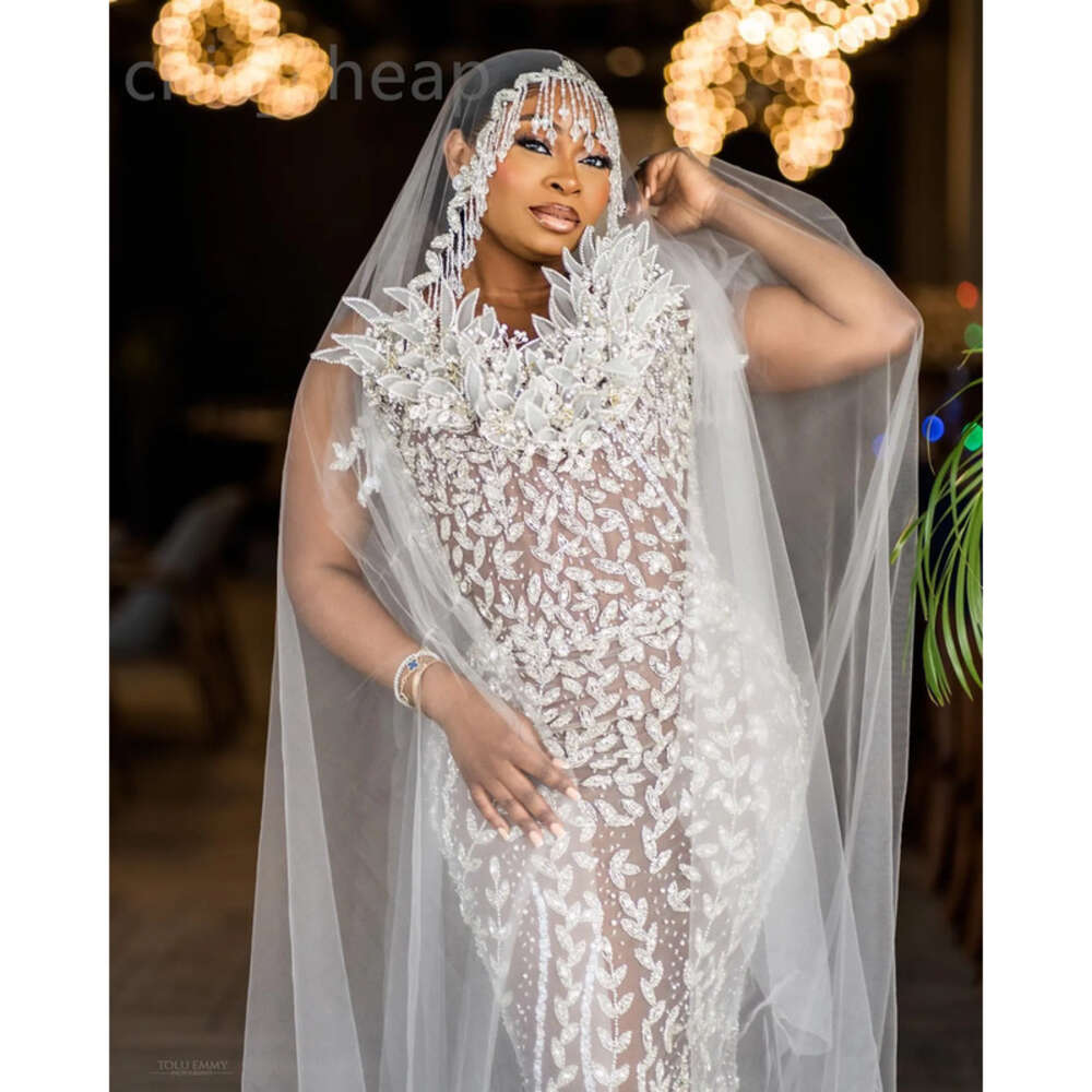 Plus Arabic Aso Ebi Size Illusion Mermaid Luxurious Wedding Dress Crystals Sequined Lace Bridal Gowns Dresses ZJ Es