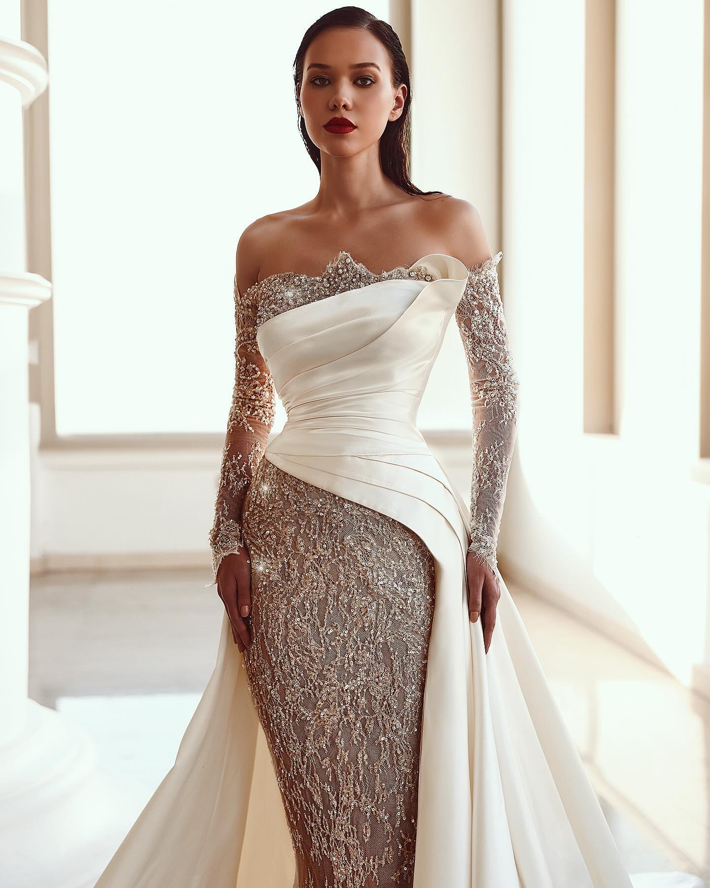 Vintage Mermaid Chart Wedding Dress for bride beads lace long sleeves wedding dresses Bridal Gowns pleats satin robe de mariage