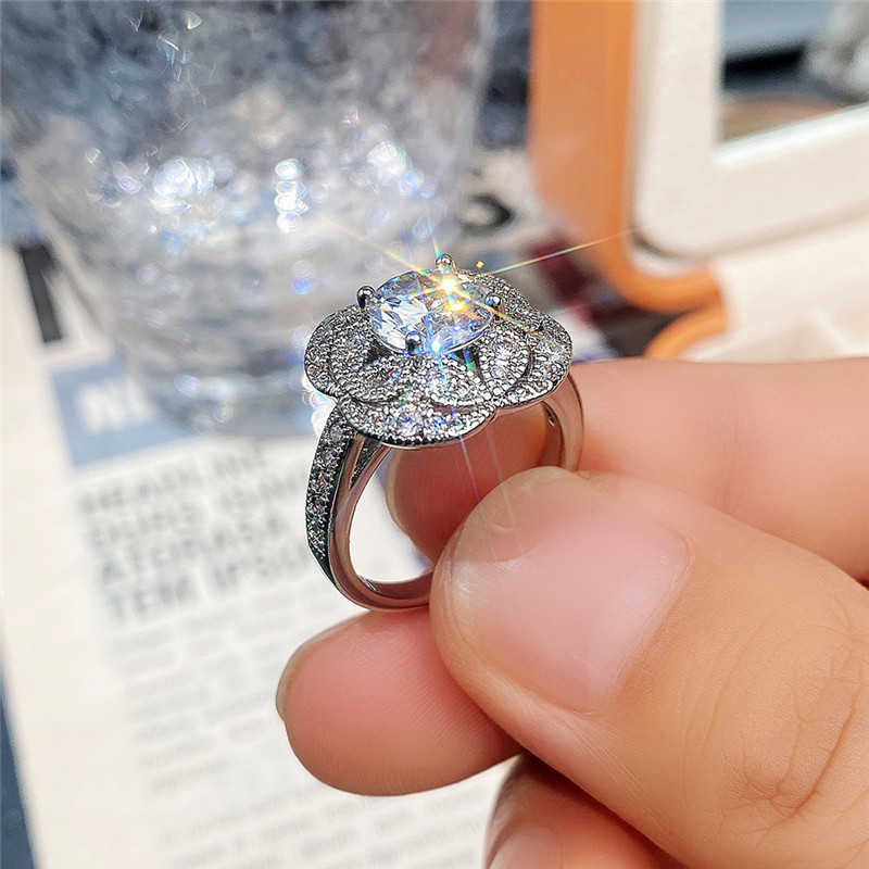 2024 Handmade Wedding Rings Vintage Jewelry 925 Sterling Silver Round Cut White Topaz CZ Diamond Gemstones Party Women Bridal Flower Ring For Mother D