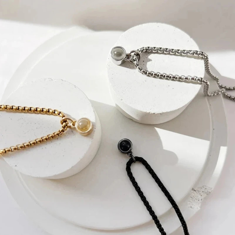 Projection Po Necklace For Men Personalized Memorial Jewelry Dad Boyfriend Custom Anniversary Father Family Christmas Gif 240309