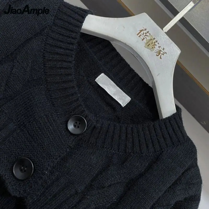 Autumn and Winter Dress Suit Womens Fashion Shorts Knitted Sweatersuspender Skirt Twopiece Korean Elegant Casual Set 240323