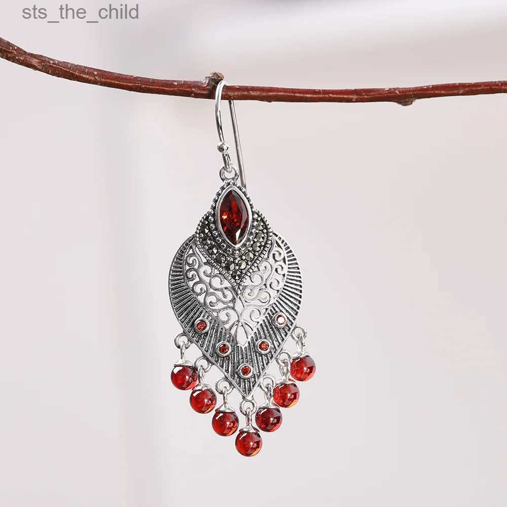 Charm Ugliness Hot Island Style Pomegranate Ball Tassel Earrings Womens Peacock Feather Earrings 925 Silver Blinks Hollow Jewelry RetroC24326