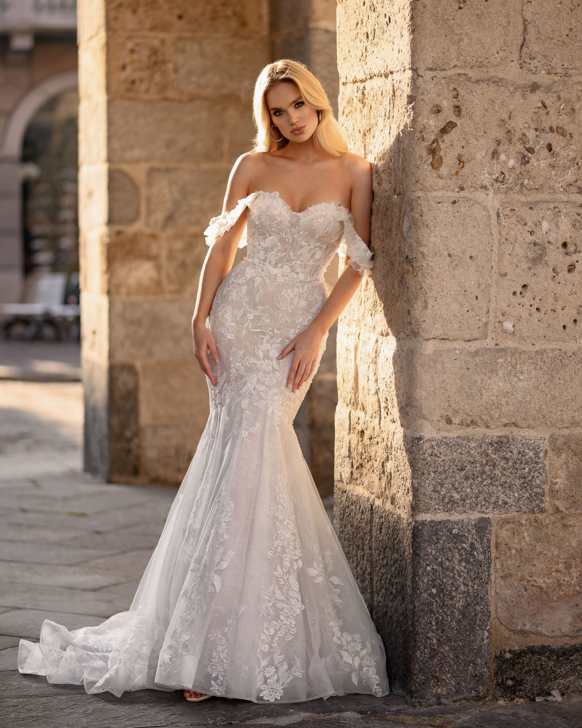 2024 New Arrival Romantic Appliques Lace Off Shoulder Sleeves Sweetheart Mermaid Wedding Dresses Floral Prints Trumpet Bridal Gowns