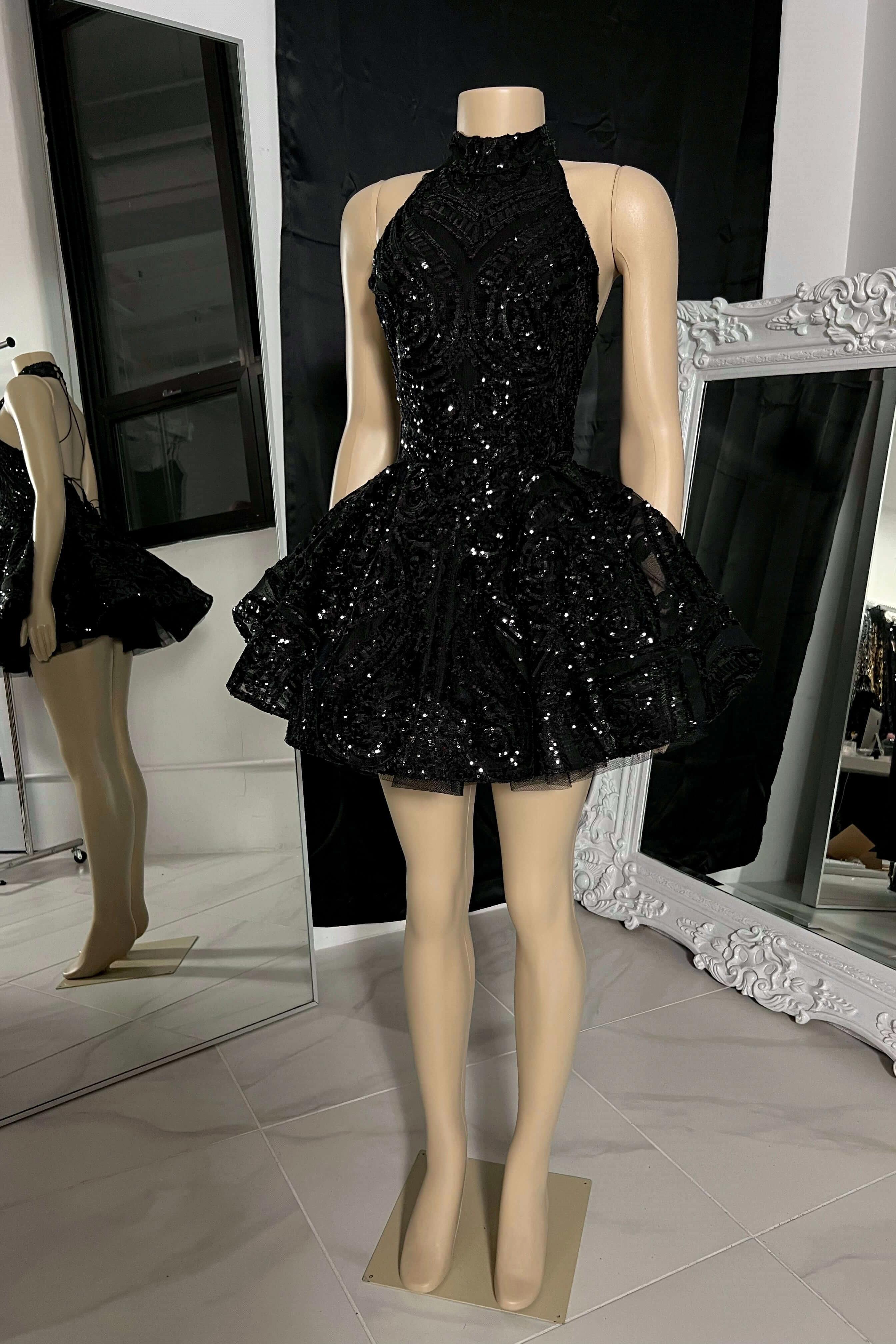 Shinny Black Sequined Mini Short Cocktail Dresses A Line Halter Neck Criss Cross Backless Tutu Skirt Prom Evening Gowns Junior Graduation Dress BC1692