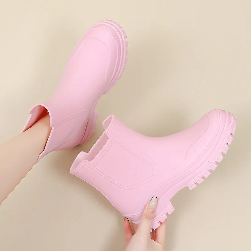 Rain Boots Women Garden Galoshes Waterproof Rubber Chelsea Boot Female Non-slip Rainshoes Fishing Water Shoes Botas Lluvia Mujer 240309