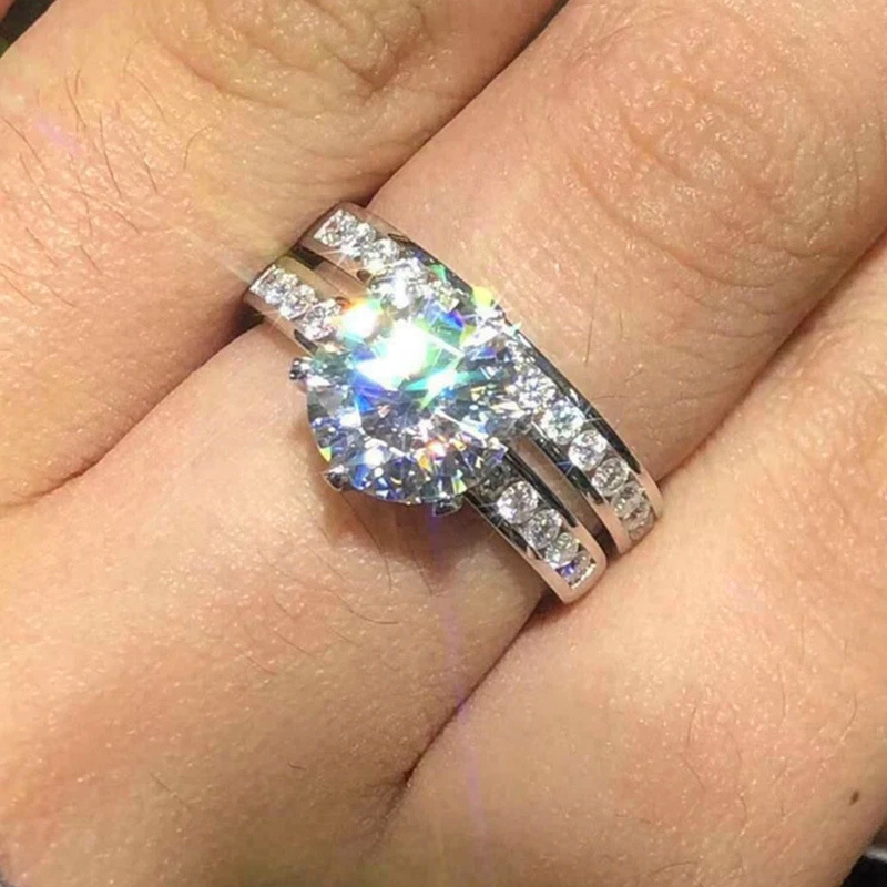 2024 Choucong Six Claw Wedding Rings Classical Jewelry 925 Sterling Silver Fill Large Round Cut 5A Cubic moissanite Diamond Women Couple Bridal Ring S