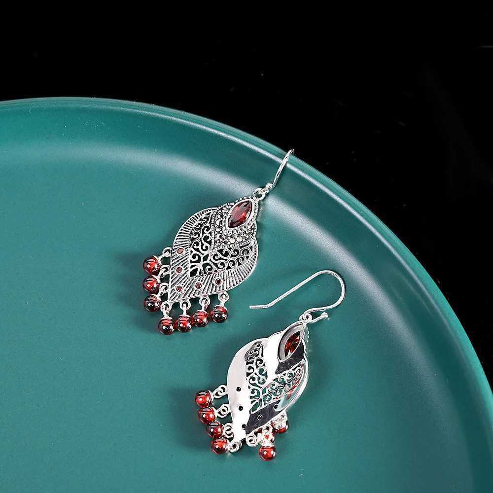Charm Ugliness Hot Island Style Pomegranate Ball Tassel Earrings Womens Peacock Feather Earrings 925 Silver Blinks Hollow Jewelry RetroC24326