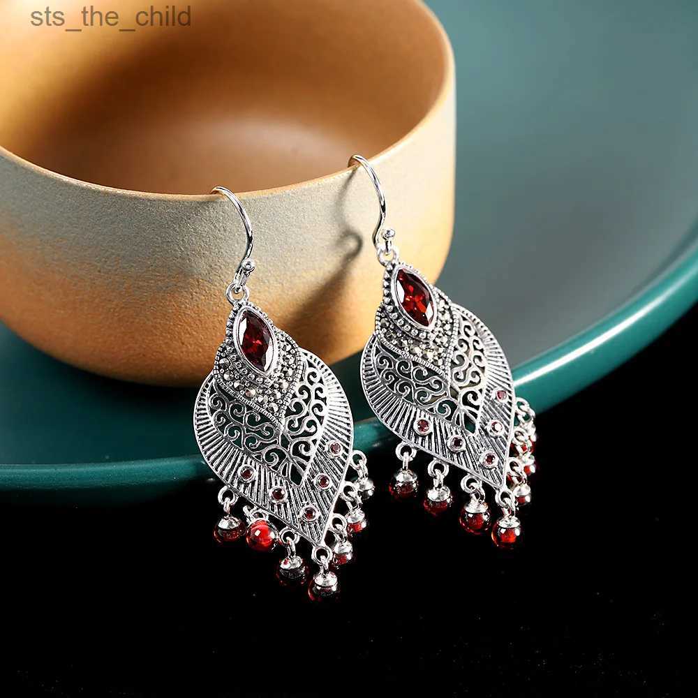 Charm Ugliness Hot Island Style Pomegranate Ball Tassel Earrings Womens Peacock Feather Earrings 925 Silver Blinks Hollow Jewelry RetroC24326