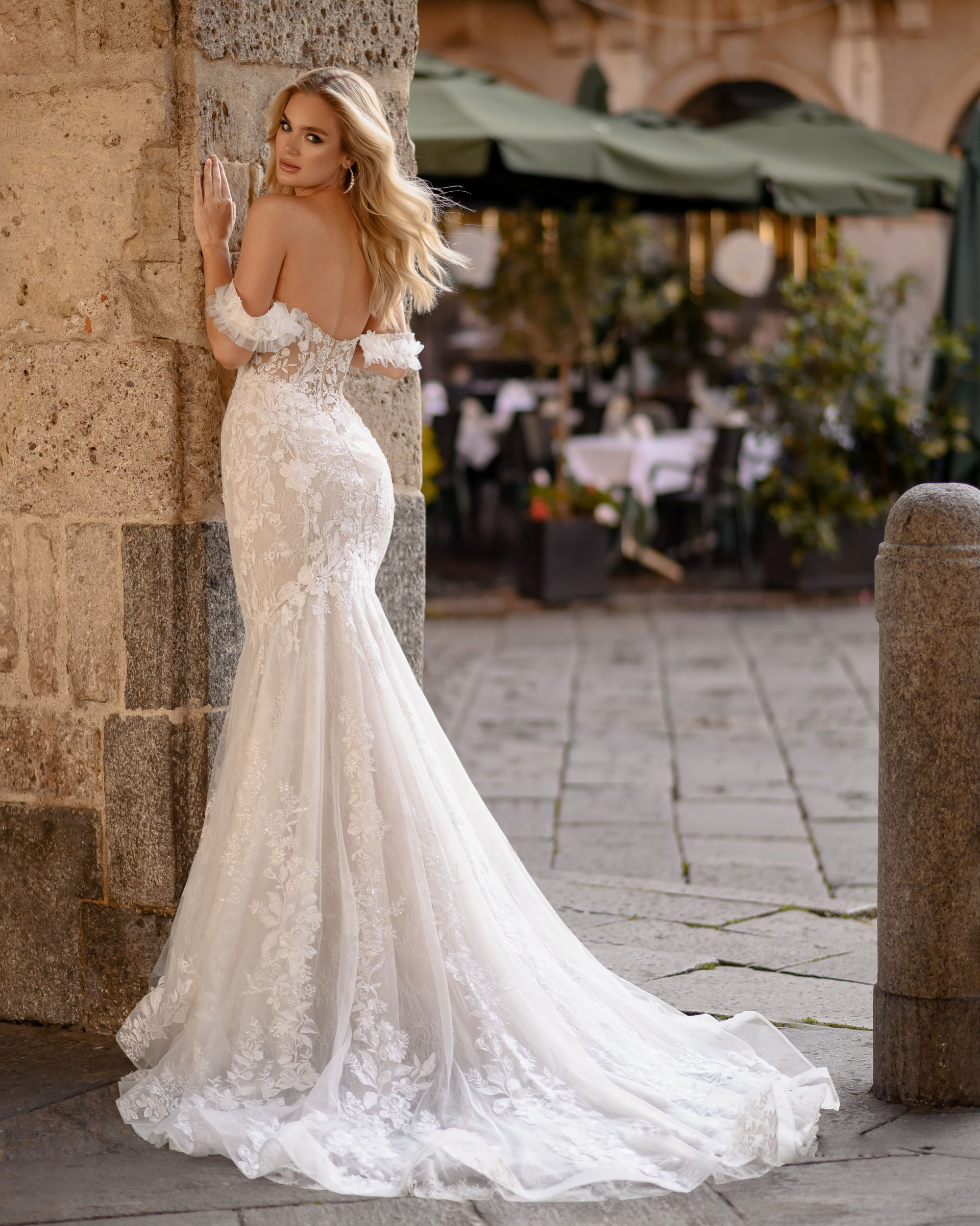 2024 New Arrival Romantic Appliques Lace Off Shoulder Sleeves Sweetheart Mermaid Wedding Dresses Floral Prints Trumpet Bridal Gowns