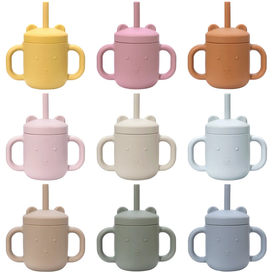 Cartoon Bear Baby Drinking Cup Double Handle Straw Feeding BPA Free Soft Silicone Learn To Drink born Accessories 240322