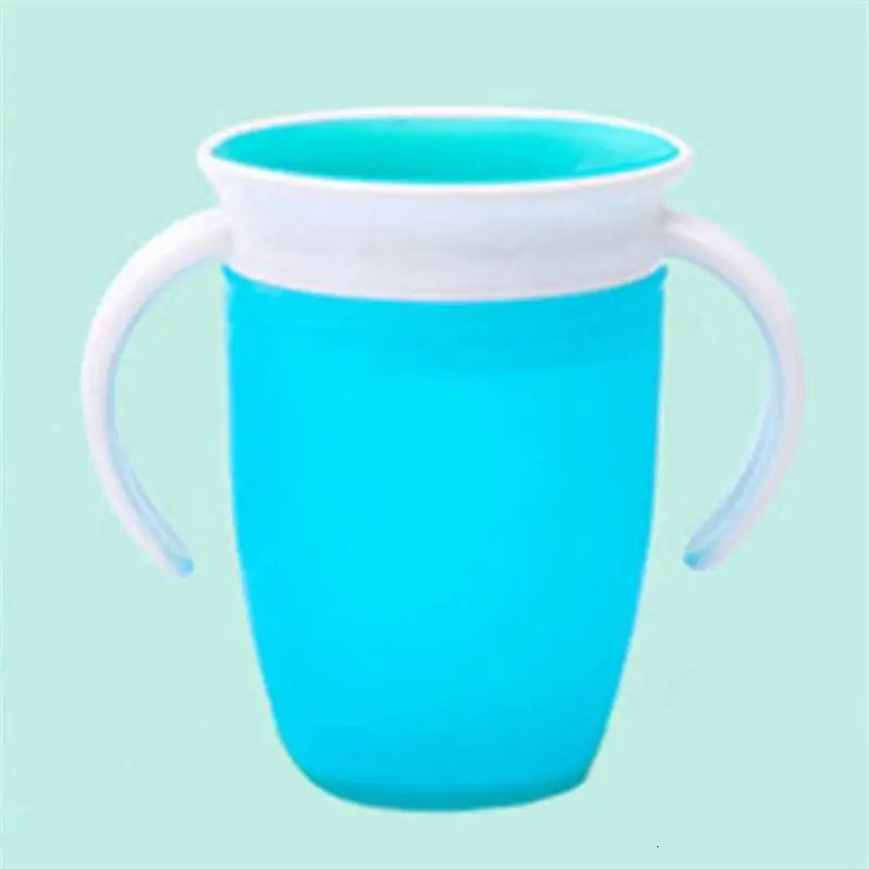 360 Degrees Can Be Rotated Baby Learning Drinking Cup With Double Handle Flip lid Leakproof Magic Infants Water Cups Bottle 240322