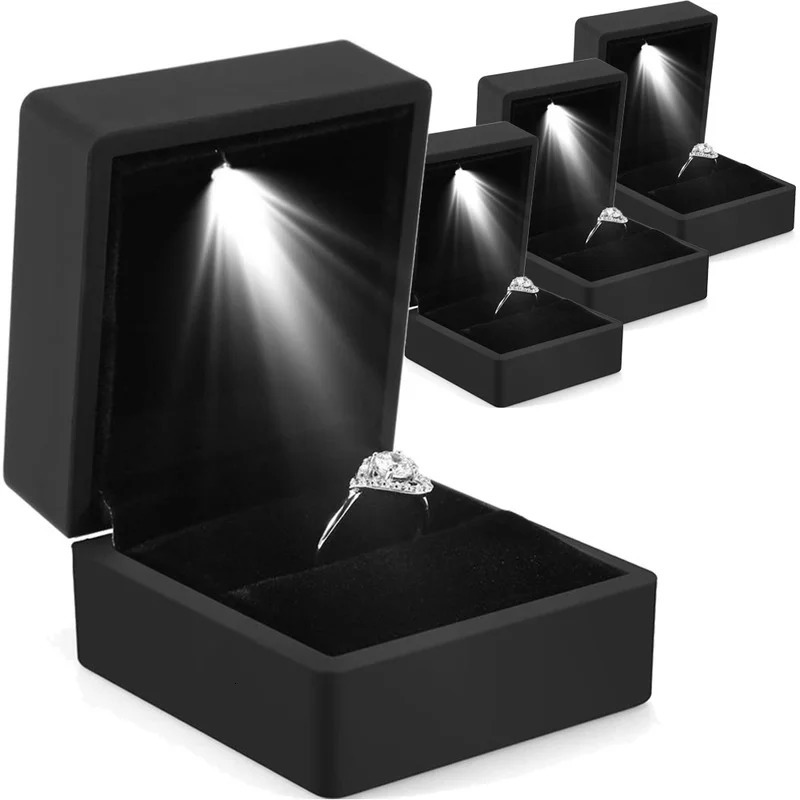 LED Jewelry Box for Ring Necklace Engagement Ring Display Gift Case Packaging Showcase Boxes with Light Storage Cases Wholesale 240314