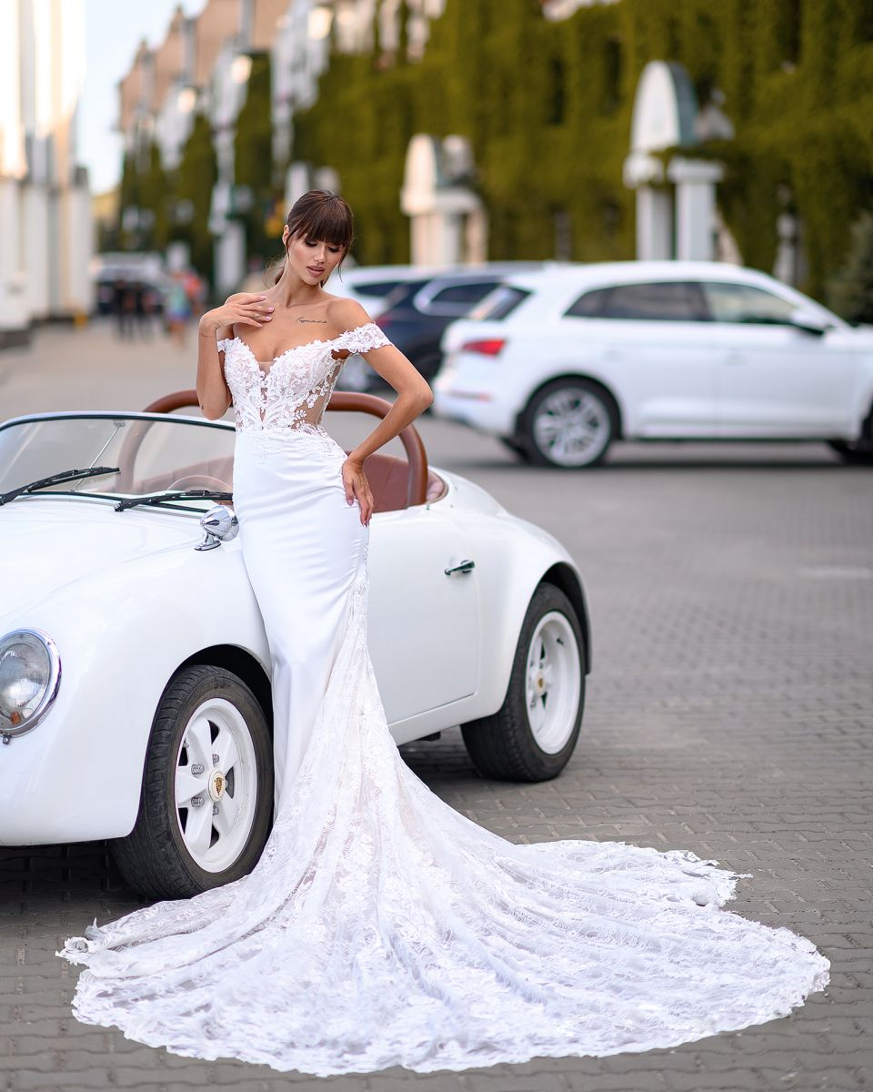 2024 Elegant Off Shoulder Sleeves Sweetheart Mermaid Wedding Dresses chapel Train Floral Prints chapel Train Trumpet Bridal Gowns