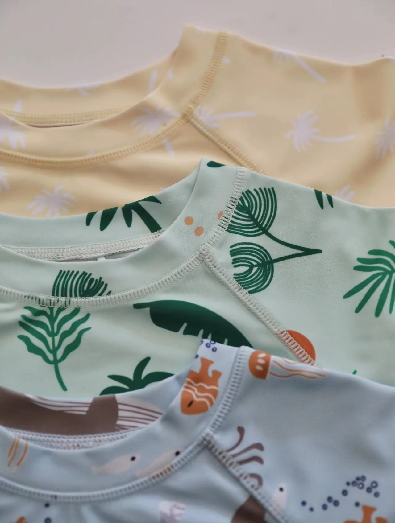 deer jonmi 2024 Summer Baby Boys Swimwear Sets Printed Long Sleeve Tops Shorts 2pcs Sun-proof Beach Vacation Children Swimsuits 240326