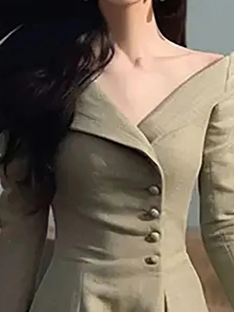 VNeck Off Shoulder Sexy Womens Dress Fashionable Forest Girl Style Solid Color Patchwork Slim ALine Dresses 240327