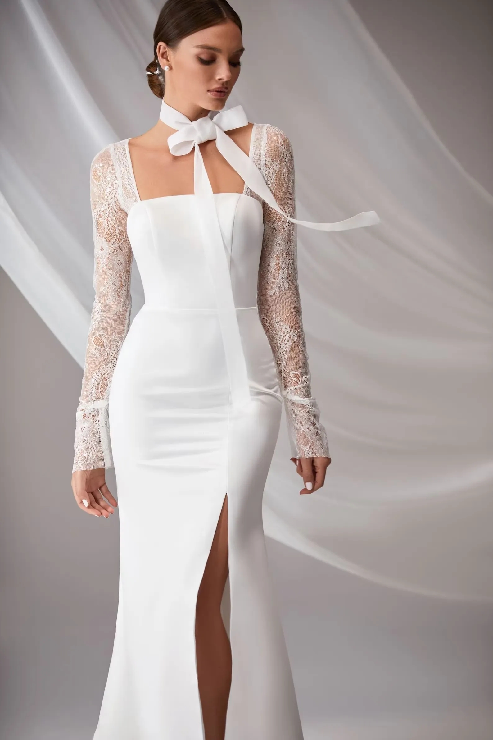 Simple Boho Lace Mermaid Wedding Dresses Vintate Square Neck Long Sleeves Chic Bridal Gowns Sweep Train Sexy Split Back Buttons Modern Bride Robes de 
