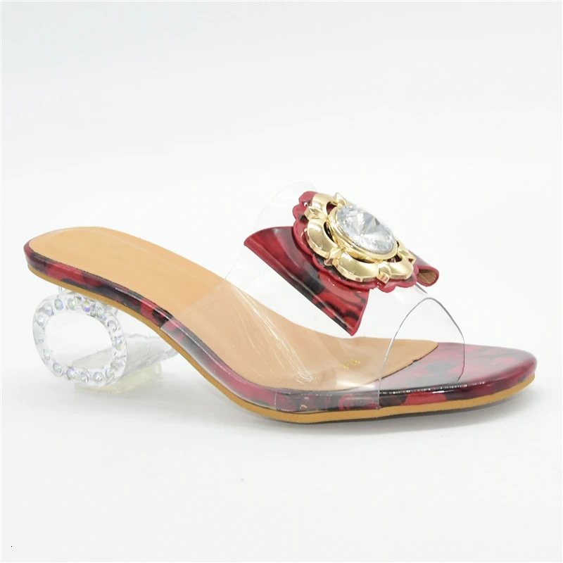 Latest Green Color Shoes for Women Sandals 2024 Fashion Women Clear Rhinestone Heels High Heels Sexy Ladies Dress Shoes 240307