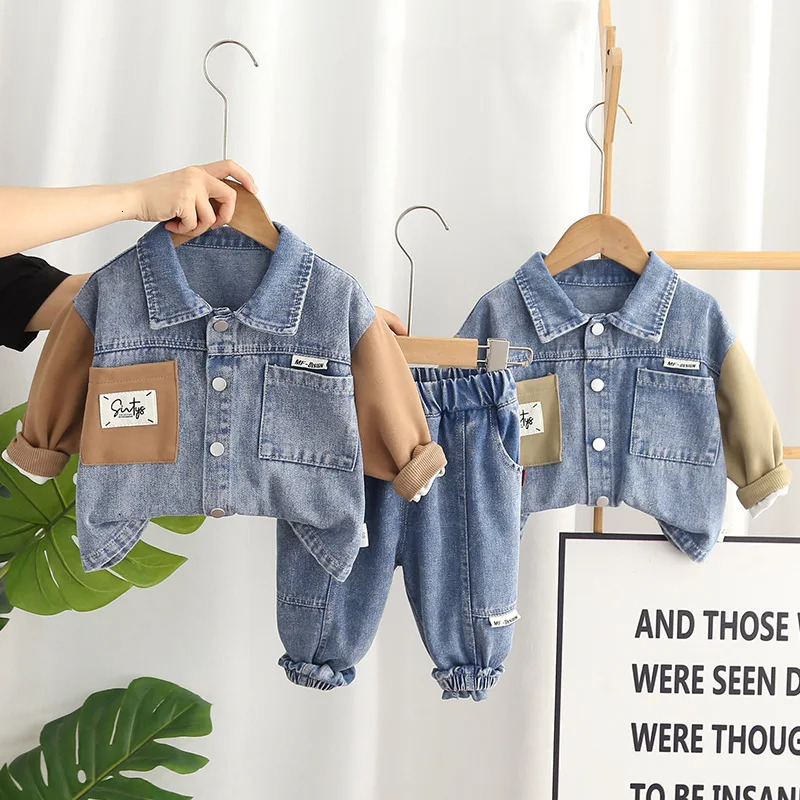 06 Year Old Boys Autumn Childrens Set Fashionable Colored Denim Long Sleeve Two Piece Handsome Infant 240313