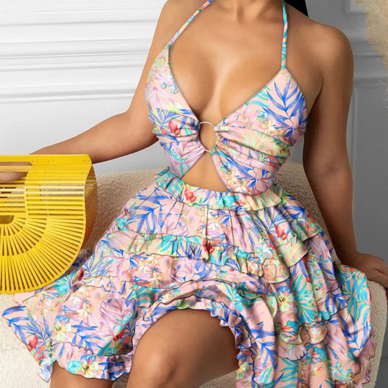 Dress Women springsummer sexy hollow out halter neck sleeveless folds Dresses Casual Vestidos drop sale GHH21503 240327