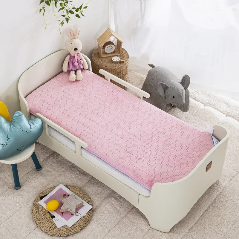 Warm Baby Sleeper Mattress Velvet Crib Winter Soft Mat born Cot Bedding Pad Toddler Removable Mattresses 240313