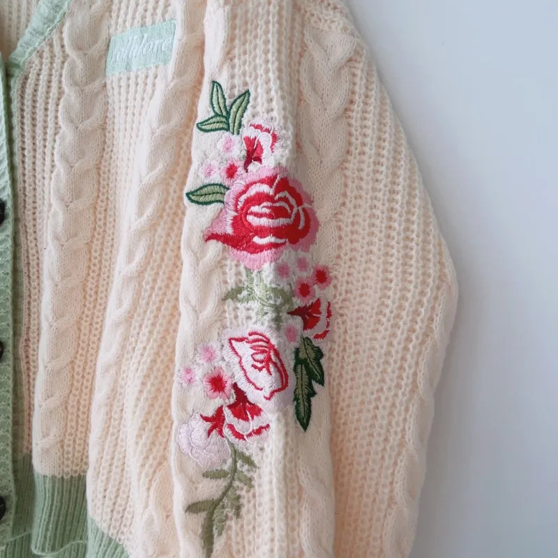 Flower Embroidered Cardigan for Woman 2024 Autumn Winter Knitted Sweater Female Vneck Floral Lantern Sleeve Cardigans Coats 240311