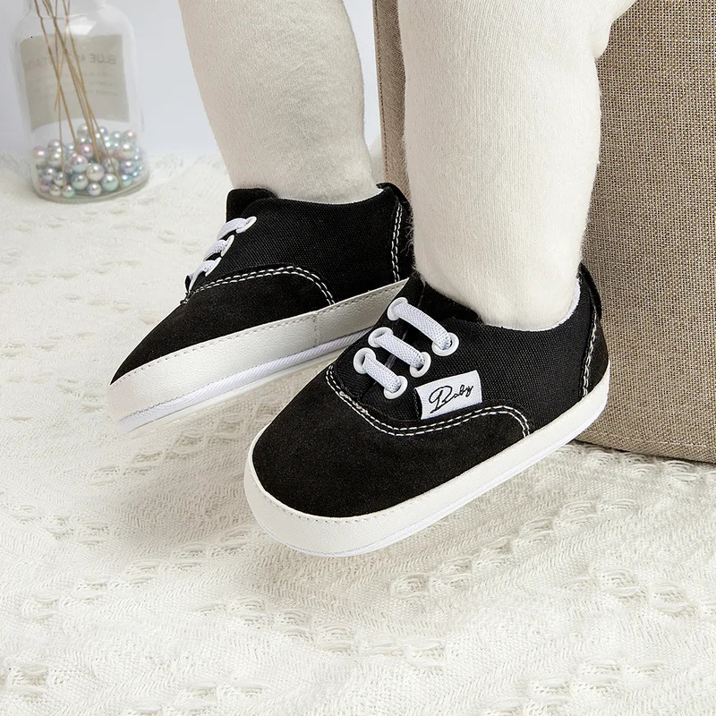 born Baby Shoes Boys Girls Toddler Canvas Sneakers Rubber Non Slip Soft Sole Infant First Walkers 018 Months 240313