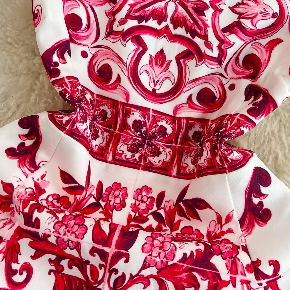 Fashion Runway Summer Short Dress Womens Sleeveless Red Blue And White Porcelain Flower Print Holiday Tank Mini Vestidos 240327