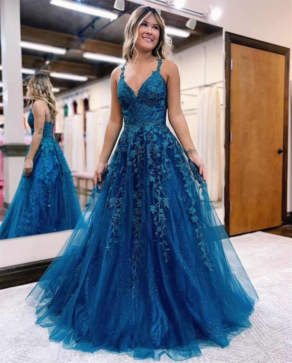 Spaghetti Long Prom Dresses Appliques Deep V-Neck Ball Gown Tulle Plus Size Lace-up Floor-Length Formal Occasion Evening Party Gown Pd06