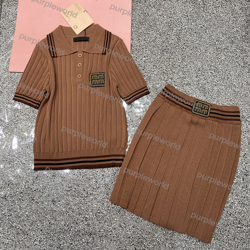 Fashion Two Piece Sets For Women Elastic Casual Two Piece Dress Short Sleeved Knitwear Pleated Skirt Set