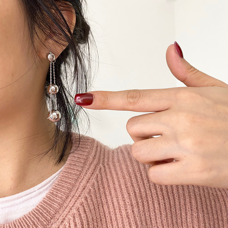 2024 new style Metal globe pendant earrings Hipster long pop fringe pendants love earring Hoop & Huggie earrings