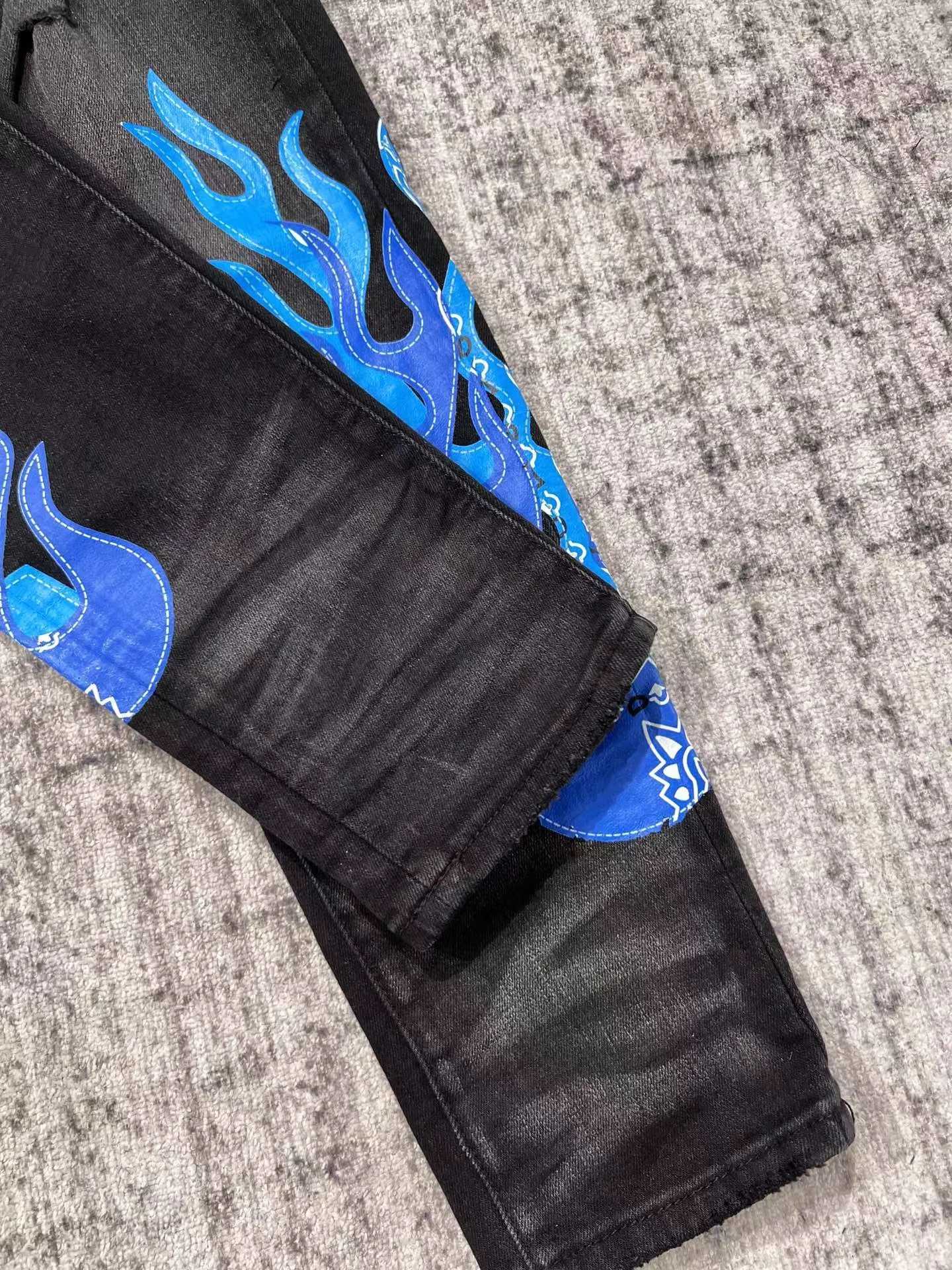 Men's Jeans High Street Brand Wash Old Damaged Hole Blue Flame Printed Cashmere Patch Black Jeans for Men J240328