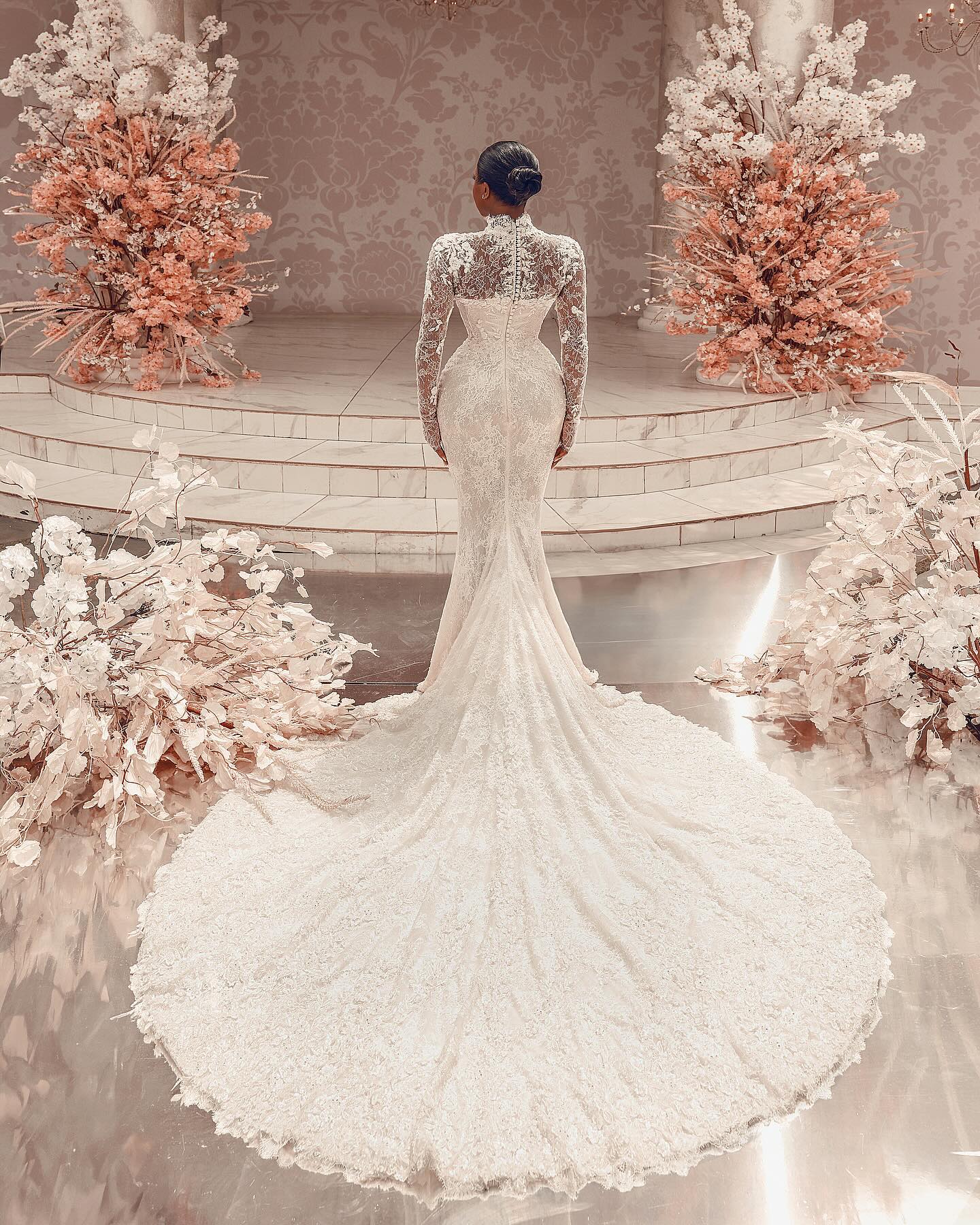 Mermaid Chart Vintage Wedding Dress High Neck Fulllace Long Sleeves Plus Size Wedding Dresses Bridal Gowns Button Back Sweep Train Lacefull Robe De Ma