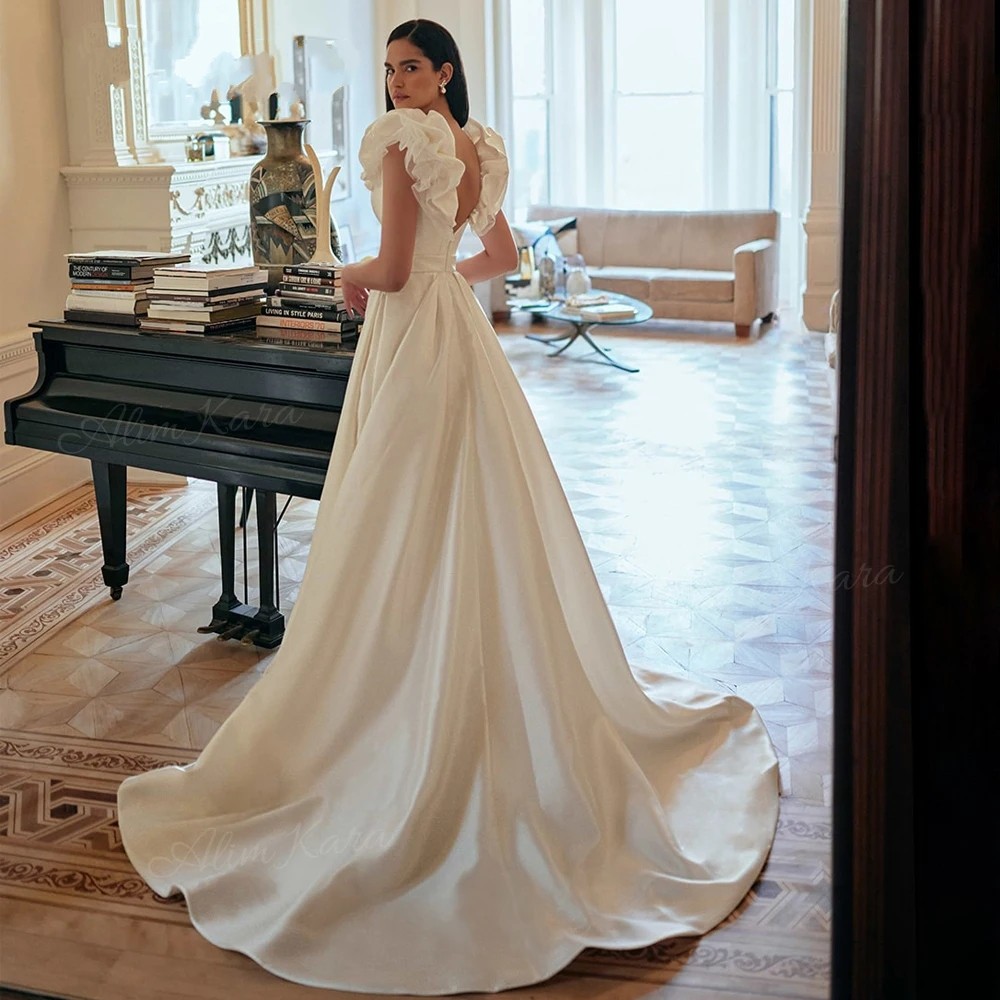 2024 Chic A-Line Wedding Dress Women V-neck Ruffles Sleeveless Backless Satin Princess Bridal Gowns Vestido De Novias