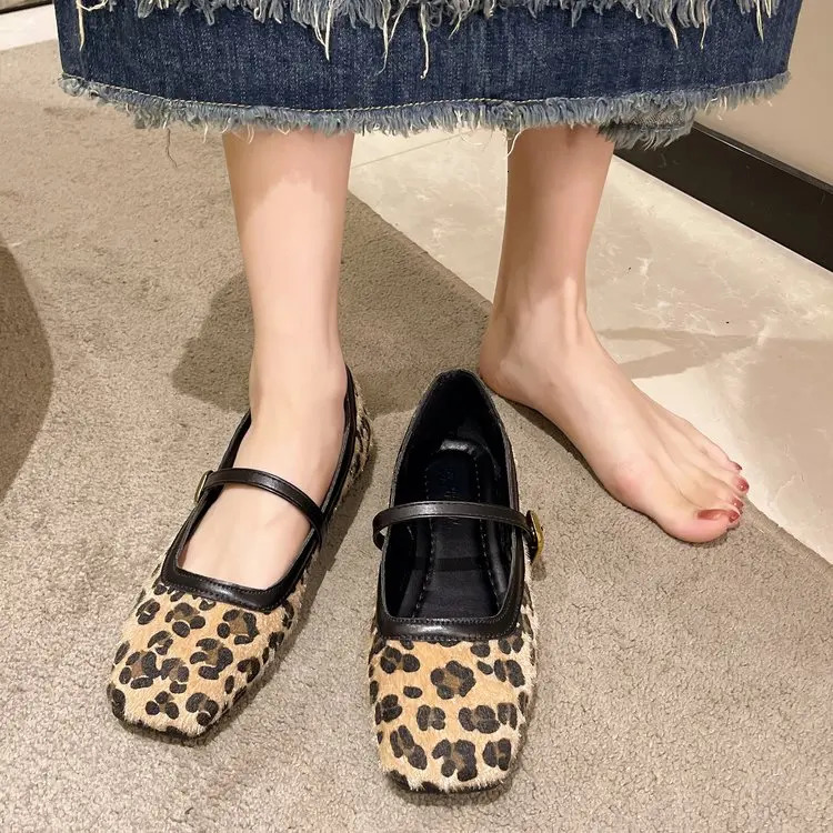 French Style Women Vintage Flats Button Square Toe Mary Janes Casual Shoes Leopard Comfort Loafers Shoes Ballerina Flats 240311