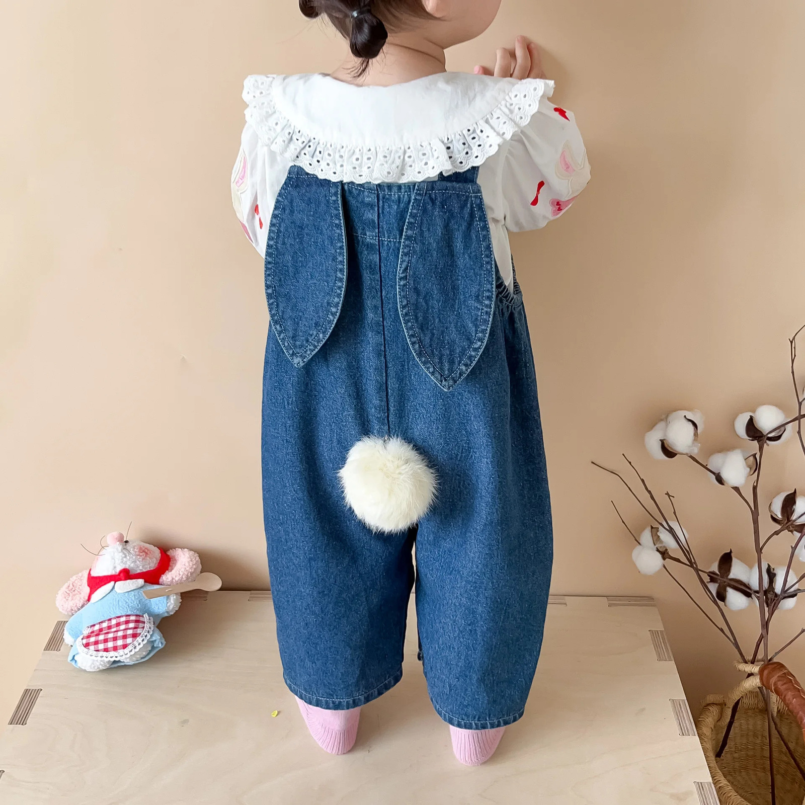 Autumn Baby Girl Sleeveless Denim Jumpsuit Toddler Girl Cute Rabbit Ear Overalls Infant Romper Kids Clothes 0-24M 240308