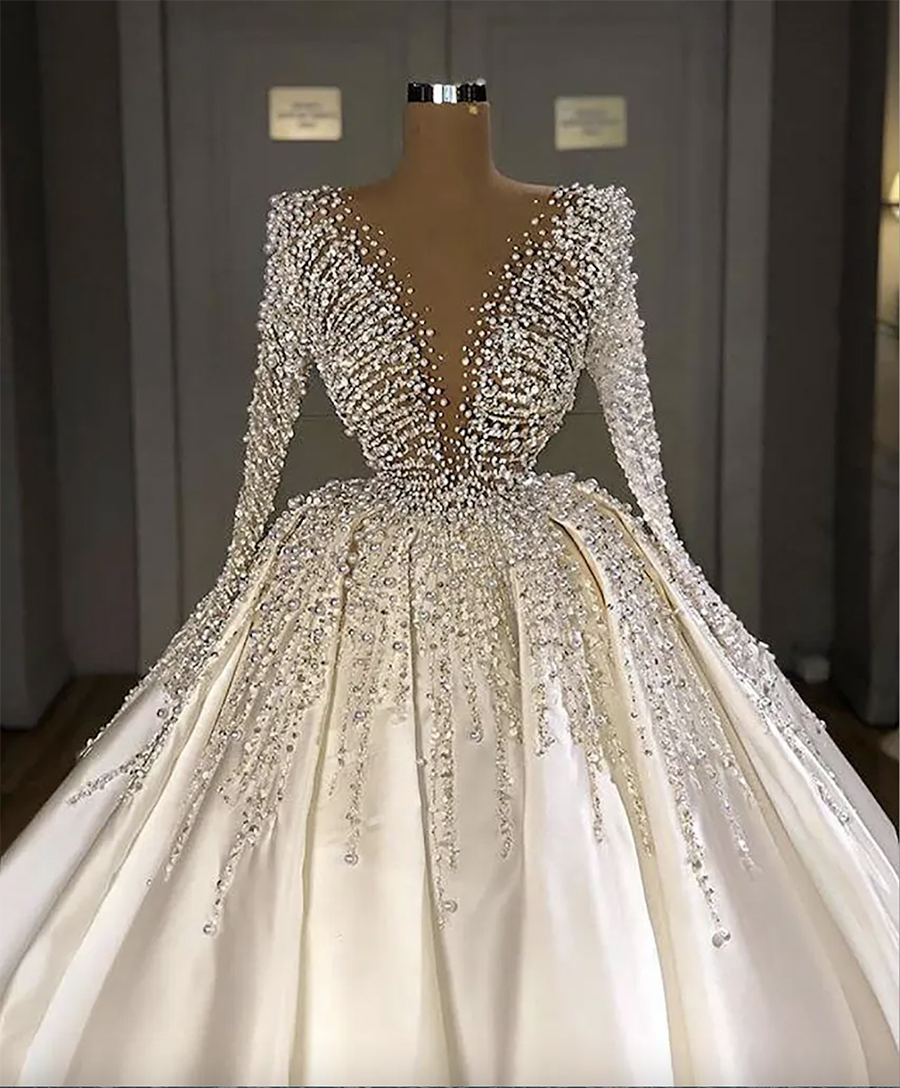2024 Turkish Beaded Crystal White Satin Wedding Dresses Dubai Arabic Long Sleeve Bridal Gowns Bride Dress Middle East