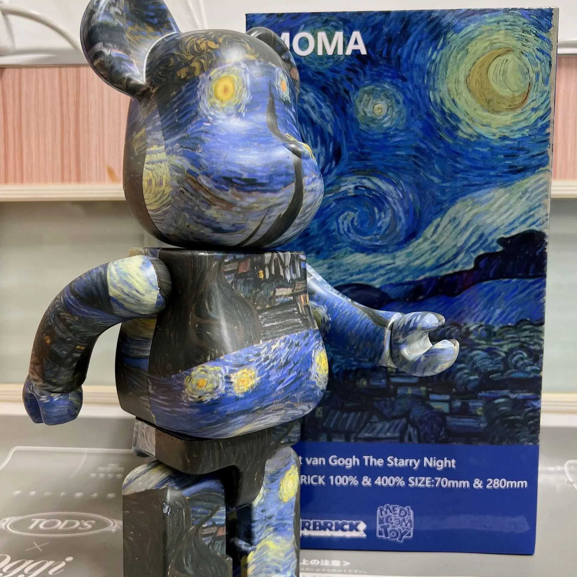 Novelty Items 28cm Bearbrick Van Gogh 400% Violent Bear Starry Night Sky Statue Decoration Display Toy Tidal Hand Toy Anime Blind Box GiftL2403
