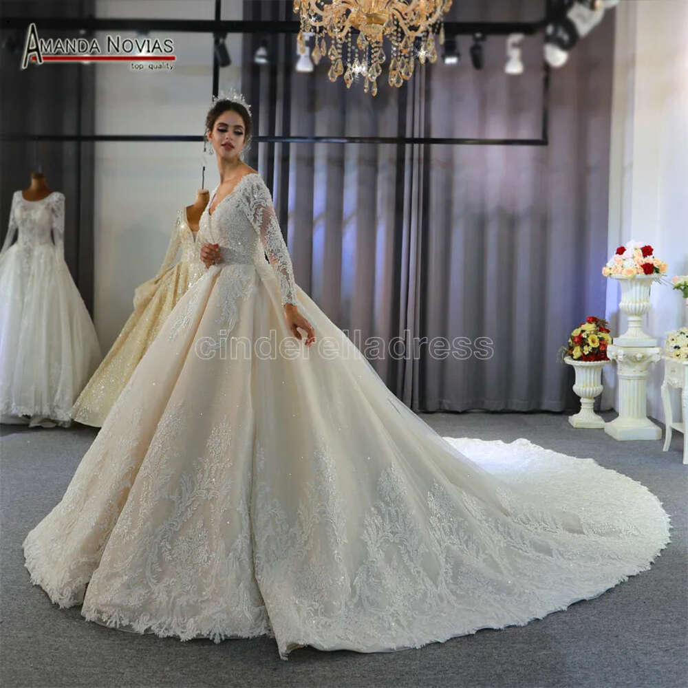 Light Champagne V Neck Crystal Lace Ball Wedding Dresses Muslim Long Sleeves Open Back Plus Size Bridal Gown Real Pictures BC