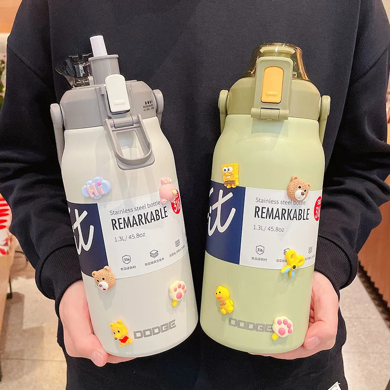 1700ML Stainless Steel Thermos Cup Tumbler Fitness Straw Insulating Sports Water Bottle Outdoor Travel Vacuum Flask Kettle 240328