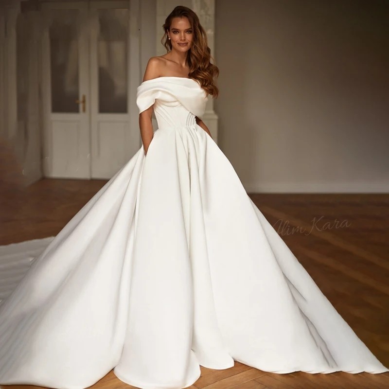 2024 Princess A-Line Wedding Dress Women Off the Shoulder Open Back Satin Bridal Bride Gowns Court Train Vestido De Novias