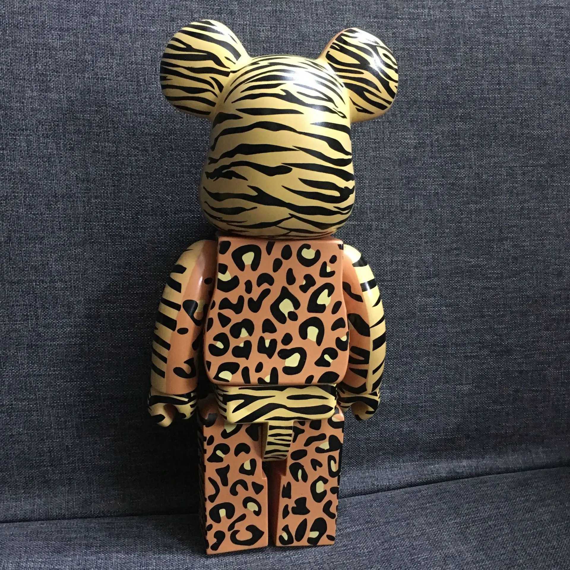 Novelty Items 28cm Bearbrick 400% Action Picture Violent Bear Leopard Print Bearbrick Building Block Home Decoration GiftsL2403