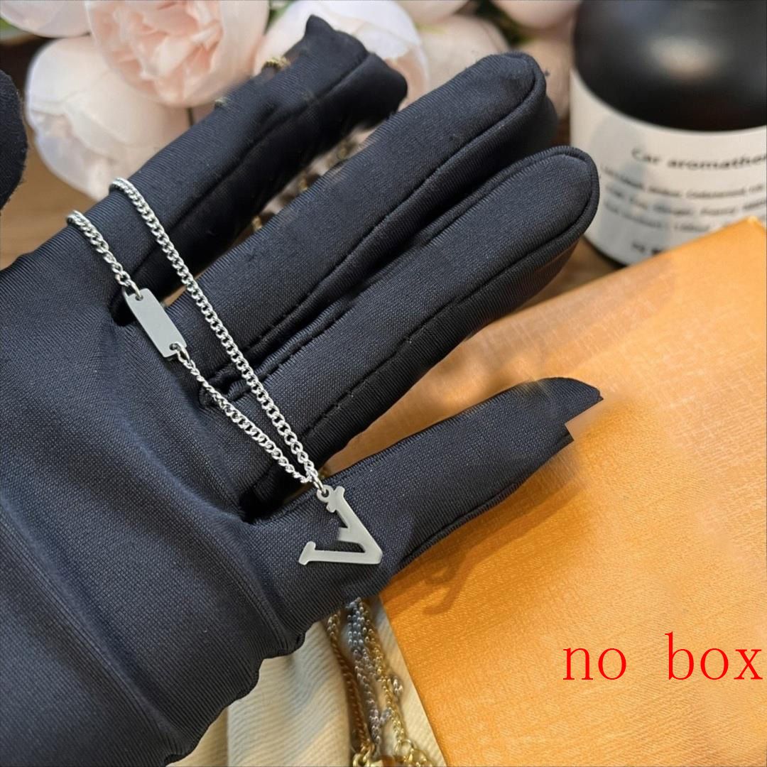 Designer Jewelry Women Necklace Pearl Stainless Steel Everyday Necklace Designer Unisex Luxury High Adjustable Short Clasp Engraved Charm Luxury