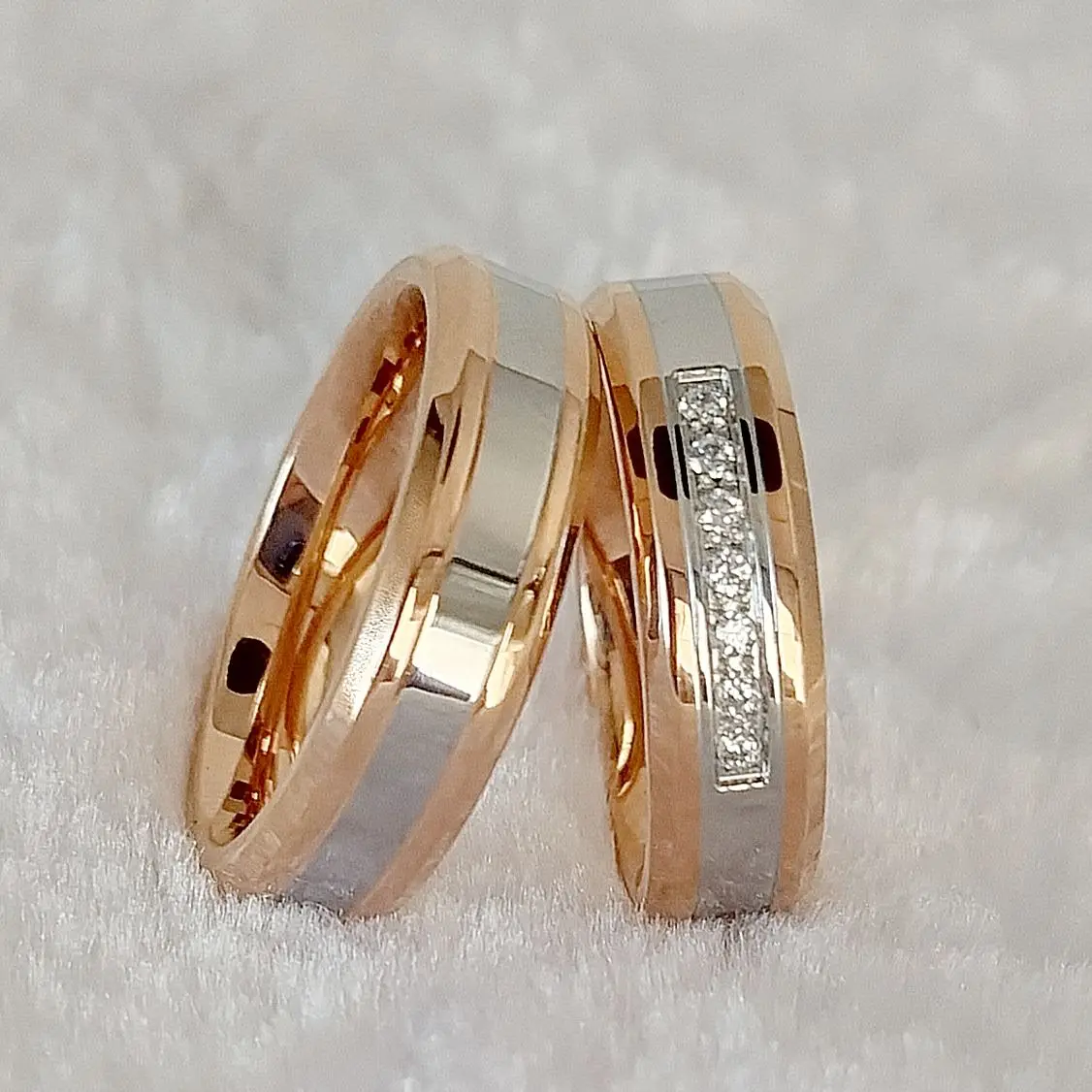 High new Quality Designer Lover's Couples Wedding Rings set For Men and Women 2025 Jewelry Rose Gold Plated Promise Engagement Ring