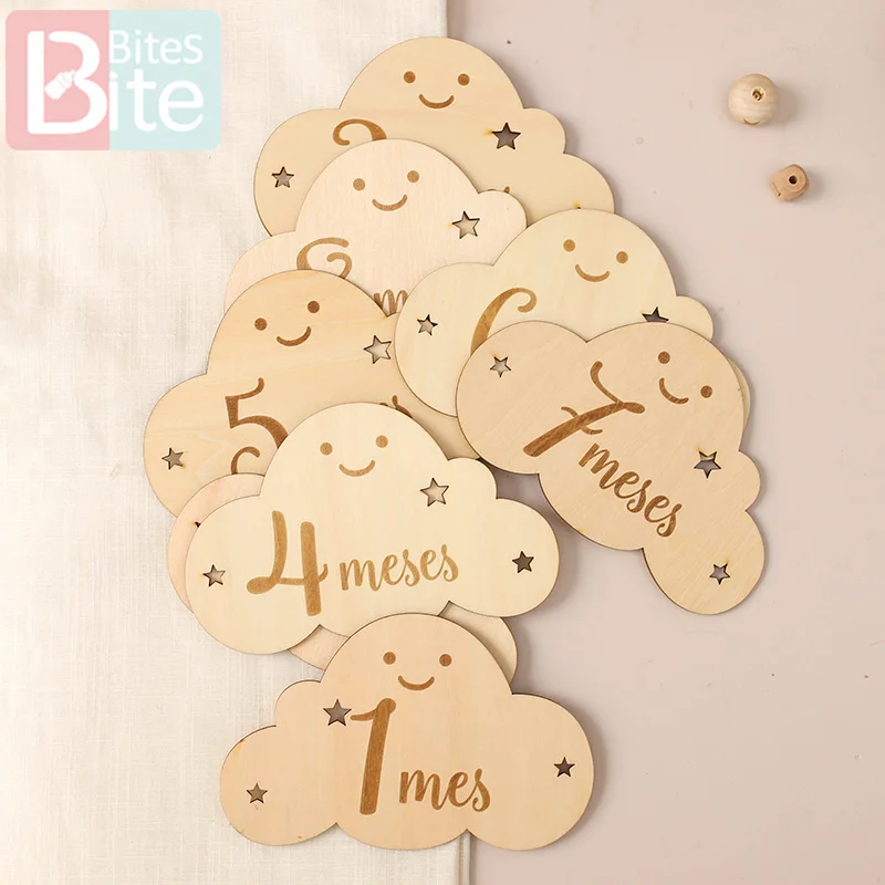 8pc Spanish Milestone Card for Newborn Cute Cloud Photography Props Wooden Baby Accessories Month Cards Sticker Newborn Gifts