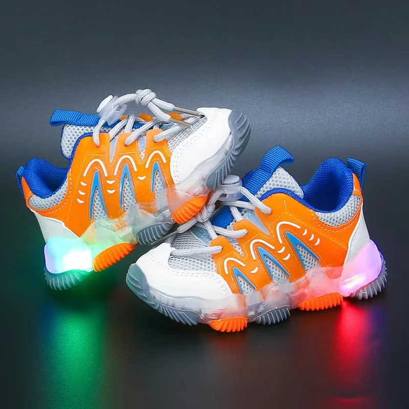 Spring Autumn 2025 Baby Sneakers New Baby Led Shoes 1-6 new Years Baby Boys Glowing Light Sports Shoes Infant Baby Girls LED Light Shoes