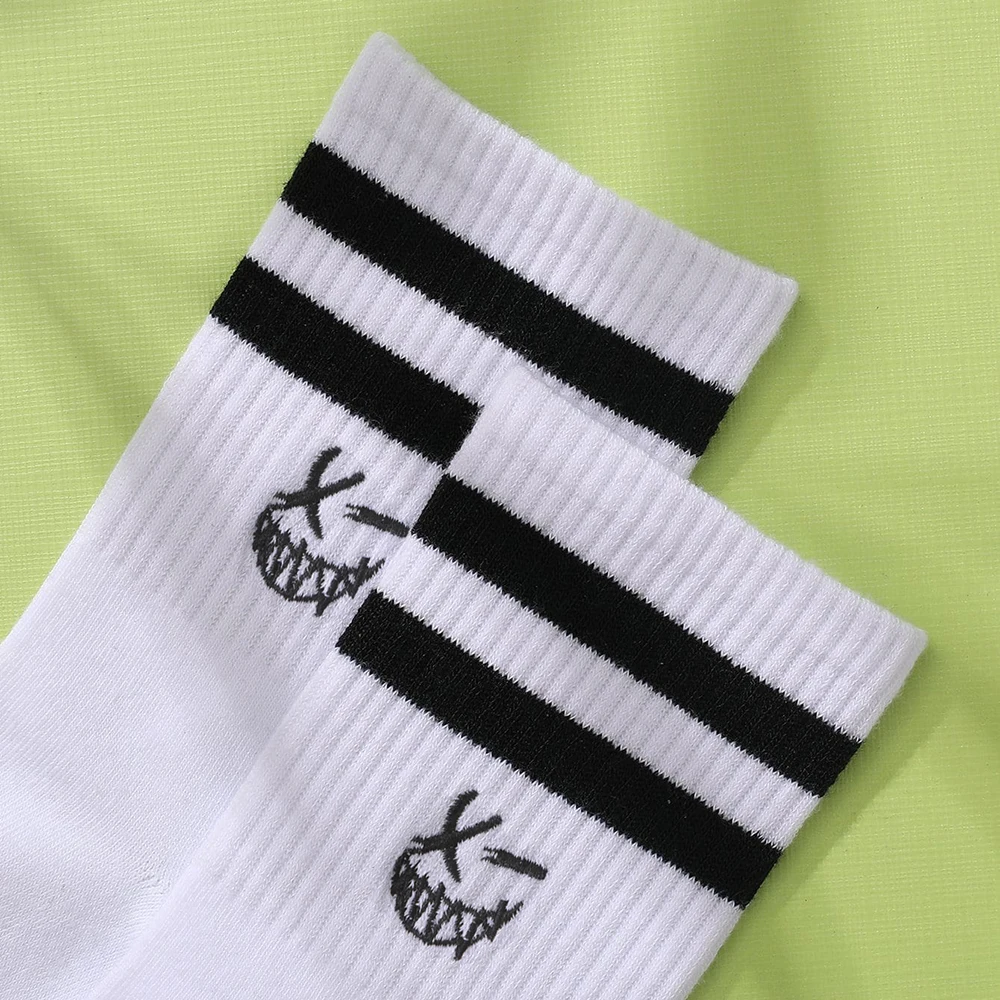 2 Pairs Embroidered Mid Length Socks Men's Parallel Bars Fashionable Mischievous Designsimple Autumn Warm High-quality Boy Socks