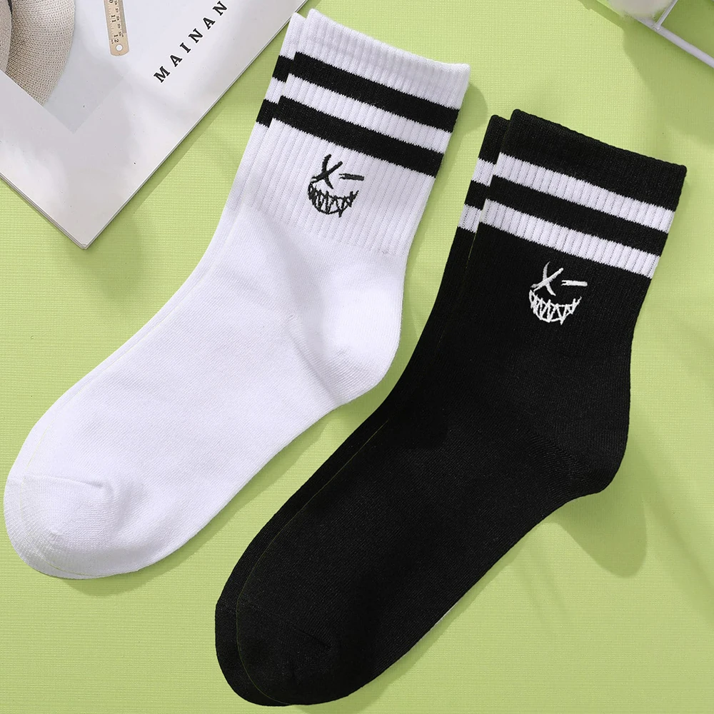 2 Pairs Embroidered Mid Length Socks Men's Parallel Bars Fashionable Mischievous Designsimple Autumn Warm High-quality Boy Socks
