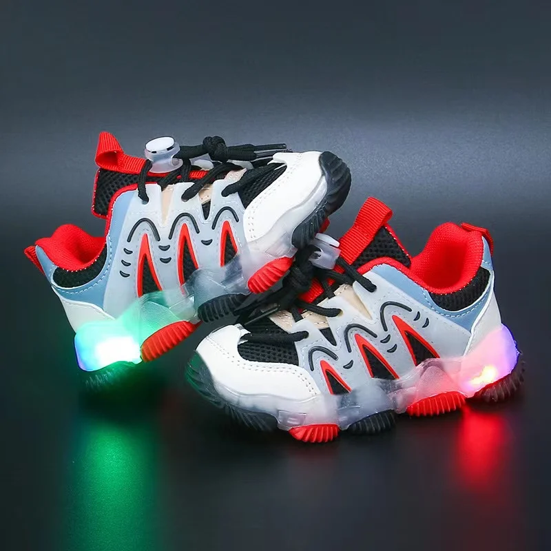Spring Autumn 2025 Baby Sneakers New Baby Led Shoes 1-6 new Years Baby Boys Glowing Light Sports Shoes Infant Baby Girls LED Light Shoes