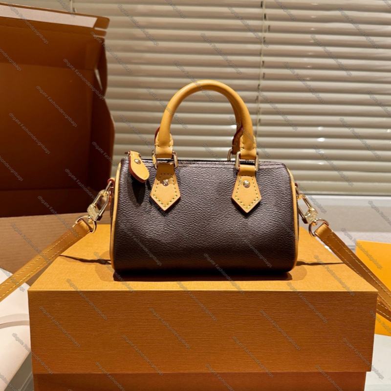 Designer Speedy Nano Shoulder Bag Women Leather Clutch Pochette Handbag Classic Mini Travel Luxury Brand Woman Famous Tote Crossbody Bags Wallet 16cm