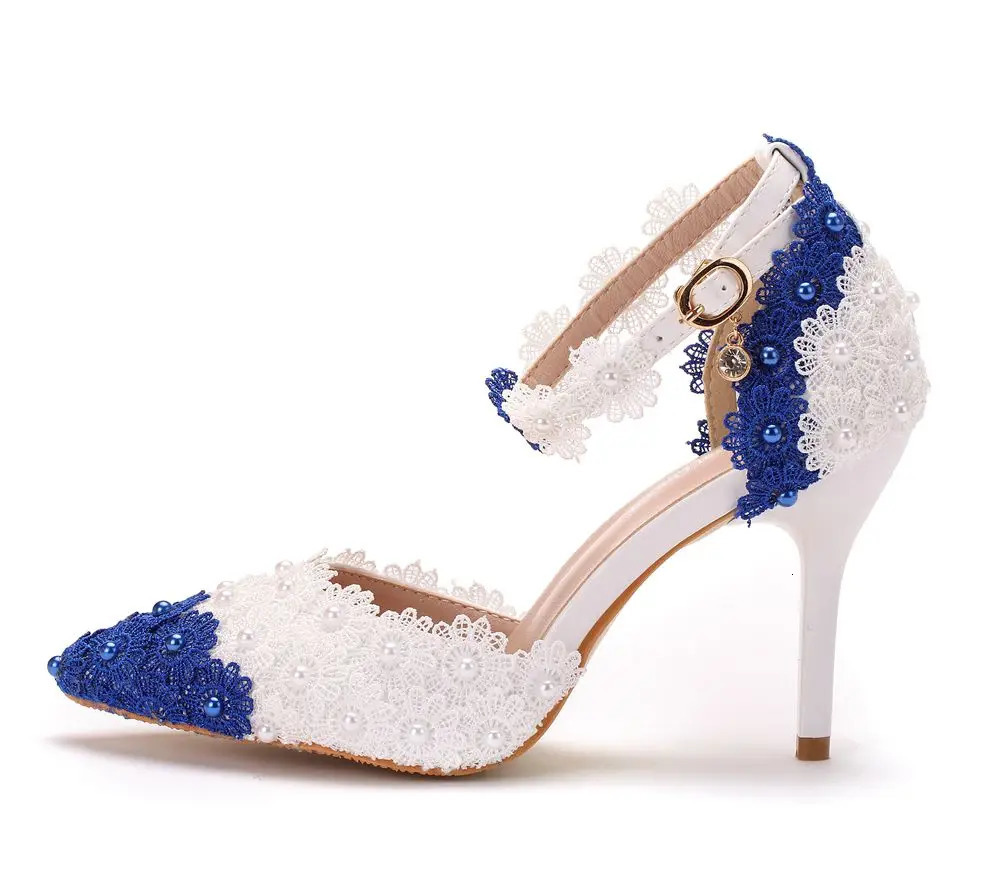 Crystal Queen Women Sandals High Heels White Blue Lace New Wedding Shoes Pointed Toe wer Pearls Pumps 240322